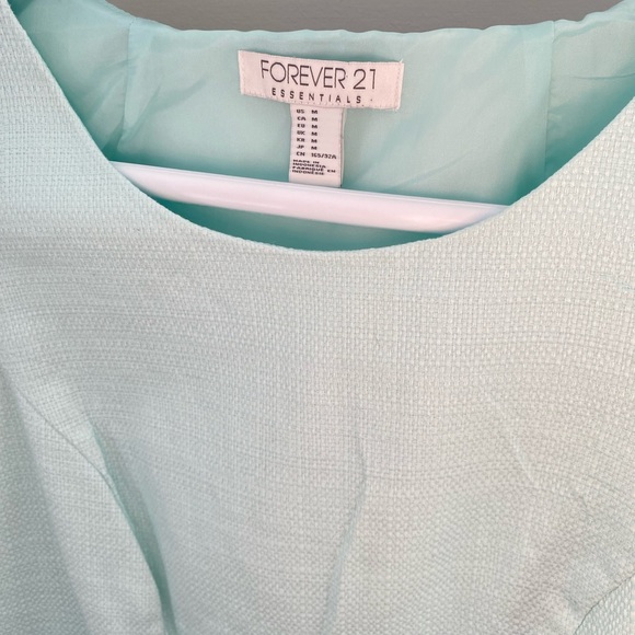 Pastel Tweed sheath dress with gold button detail size M - Picture 4 of 8